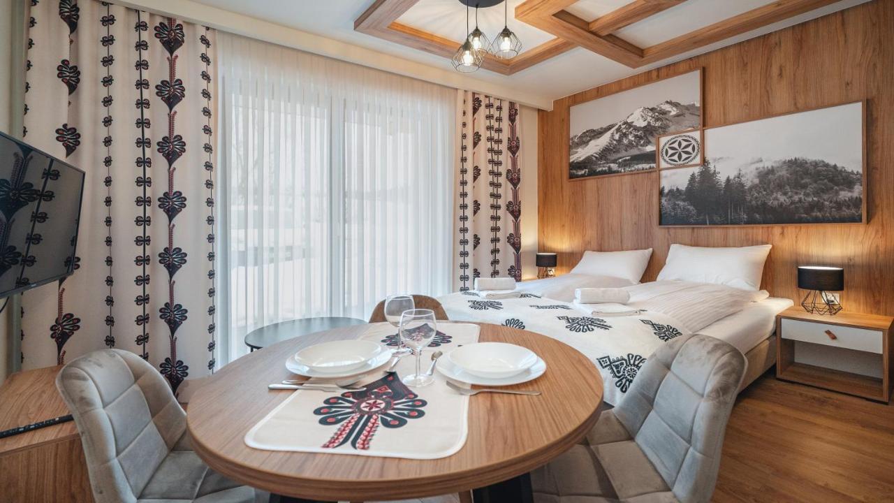 Apartamenty Sun & Snow Ski Apartments Białka Esterno foto