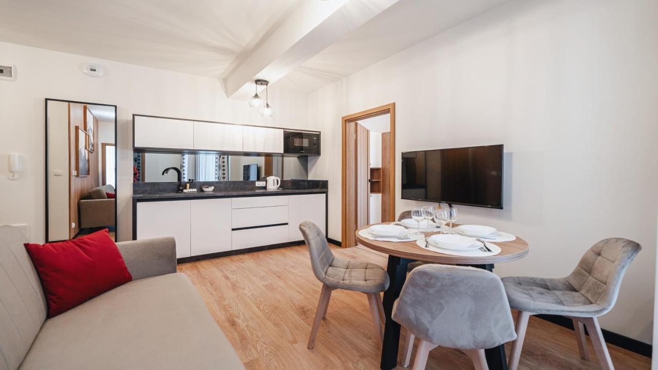 Apartamenty Sun & Snow Ski Apartments Białka Esterno foto