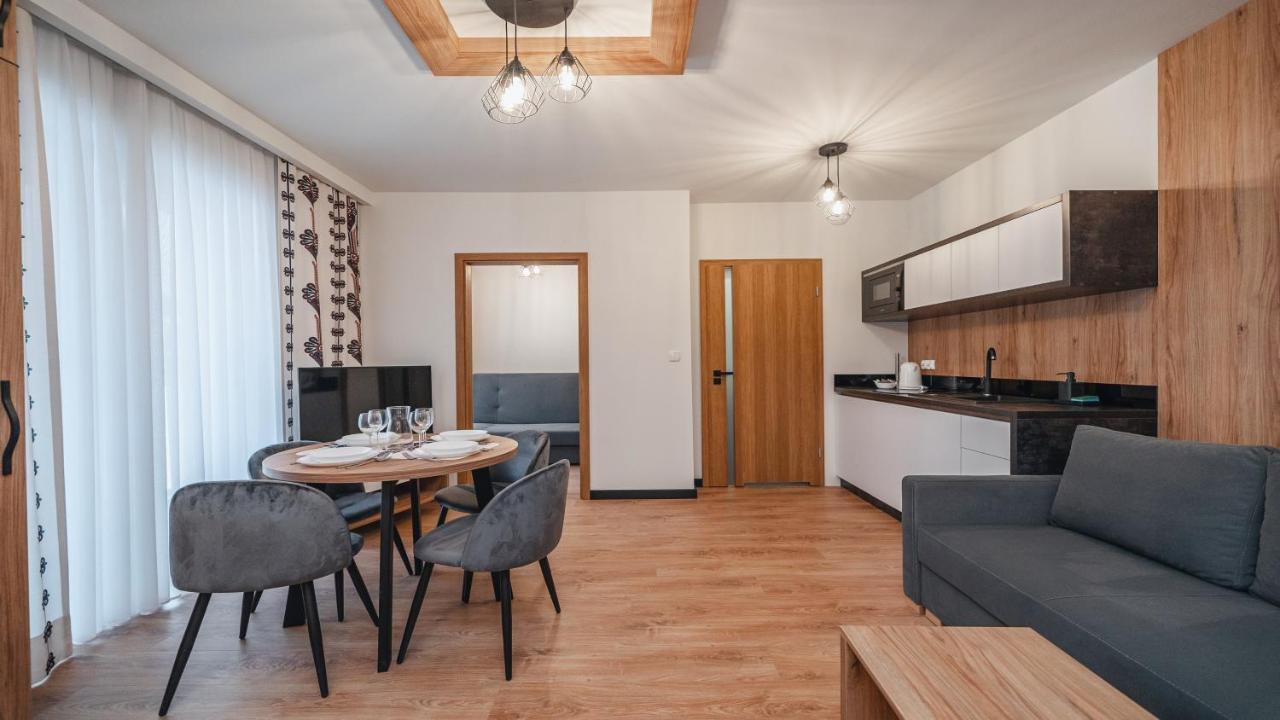 Apartamenty Sun & Snow Ski Apartments Białka Esterno foto